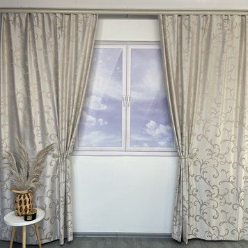 Жаккардовые шторы бежевого цвета с вензелем на тасьме 2шт. 150х270 (SH-M32-1) фото