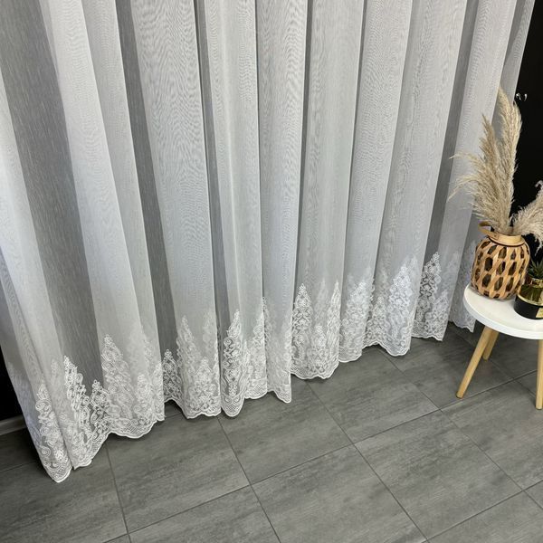 Бамбукова тканина білого кольору з вишивкою знизу висота 3м (7034) фото